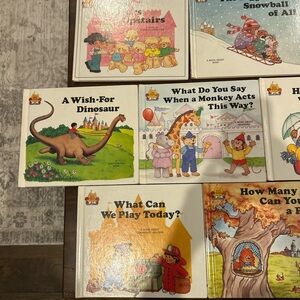 Children’s World Moncure Early Reader Book Lot 18 Books Classroom/Home Library